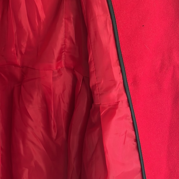 Forever 21 Red Coat size M - Picture 7 of 16
